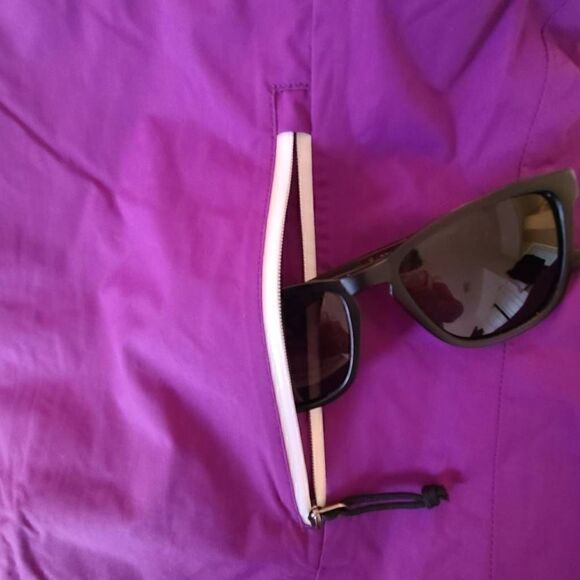 THE NORTH FACE Womens Waterproof Hooded Zippered Rain Jacket Medium - Picture 8 of 16